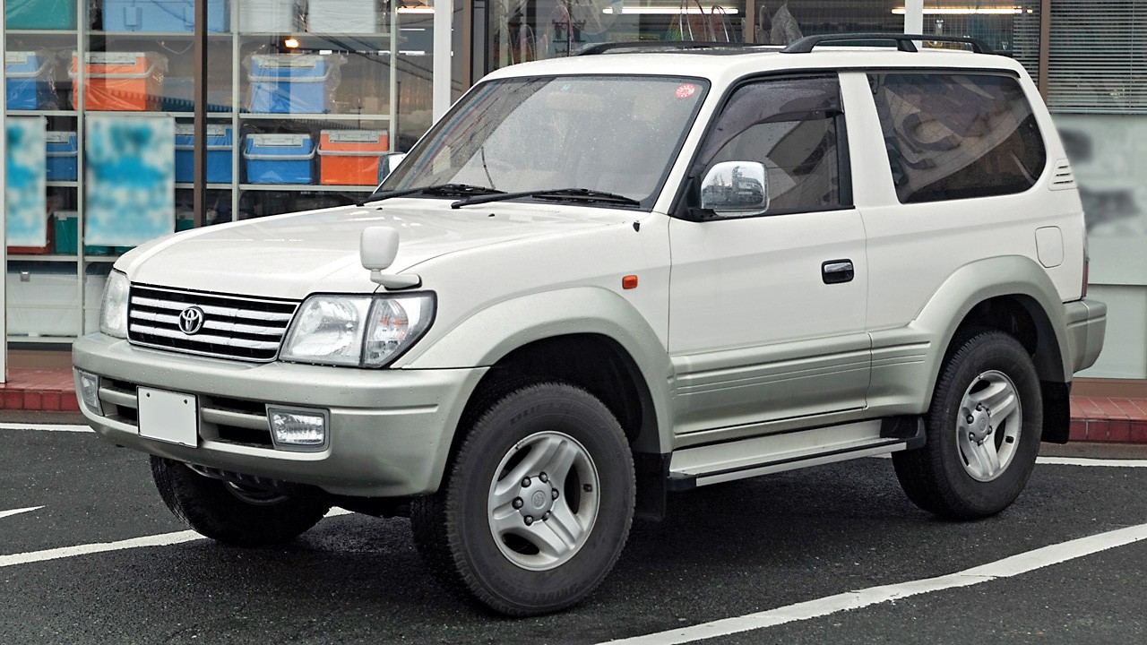 Toyota Land Cruiser оказался самым популярным автомобилем на вторичном рынке Владивостока