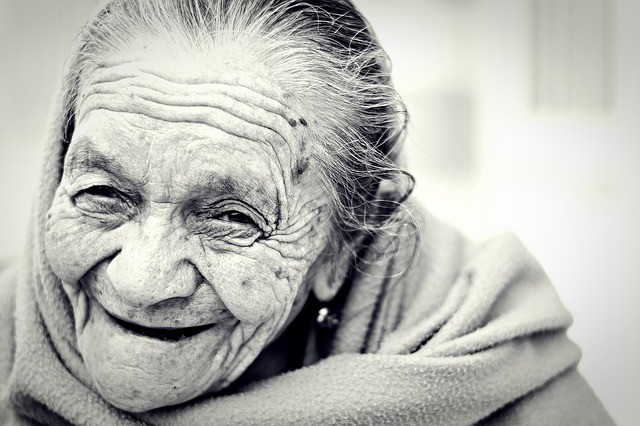 Пансионат для пожилых людей с деменцией: каким он должен быть?