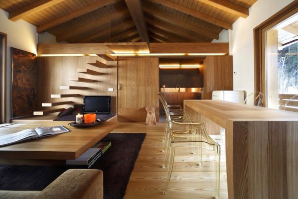 Деревянные панели для потолка — виды, особенности материалов и преимущества