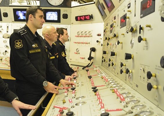 Водолазы ТОФ впервые в истории ВМФ России погрузились на глубину 317 метров