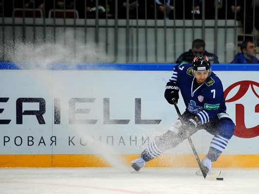 Хоккеисты «Адмирала» упустили победу над «Сибирью»