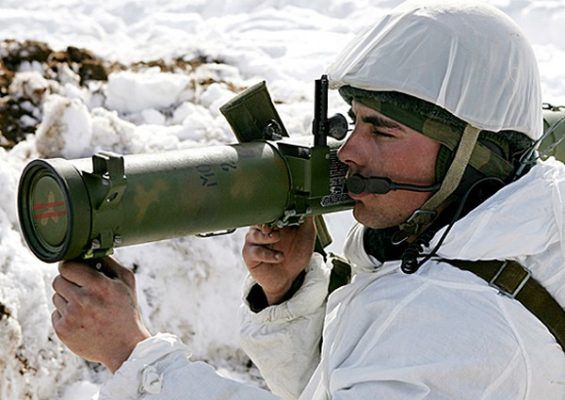 В Приморье мотострелки ВВО остановили наступление превосходящих сил условного противника