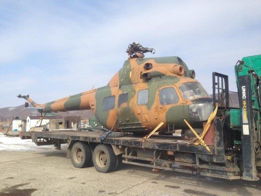 В музее «Техника XX века в Приморском крае» появился учебный вертолёт Ми-2
