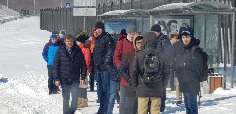 Загруженность автодорог Владивостока 9 марта необычно высока — «Яндекс»