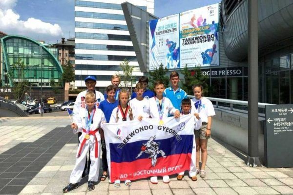Юные тхэквондисты из Находки завоевали шесть медалей на международном турнире олимпийского класса