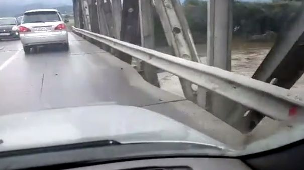Очередной мост в Приморье обеспокоил автомобилистов