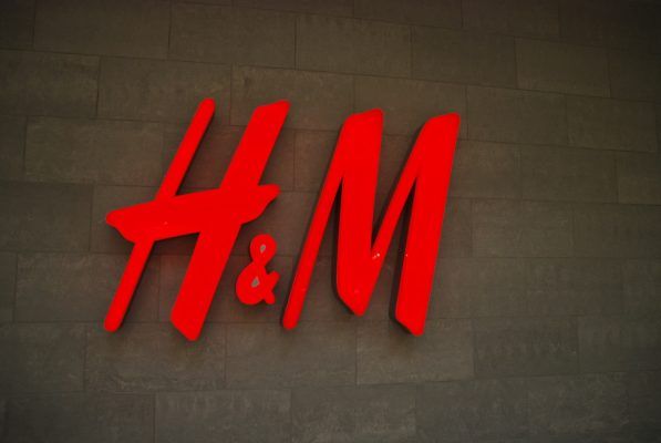Блогерам показали будущий магазин H&M во Владивостоке