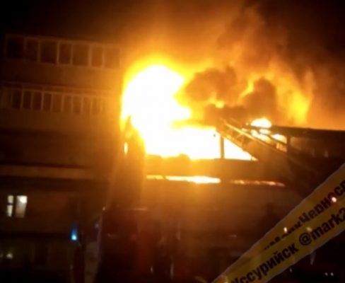Жуткий пожар уничтожил гостиницу в Уссурийске