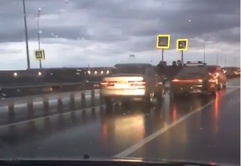 Сразу четыре машины попали в ДТП под Владивостоком