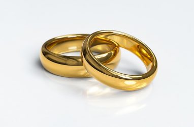 Две осуждённые женщины одновременно вышли замуж в колонии в Приморье