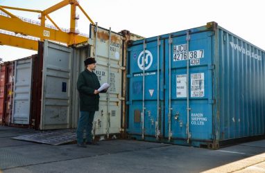 В порту Владивосток займутся реконструкцией одного из контейнерных терминалов