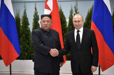Путин и Ким Чен Ын встретились во Владивостоке