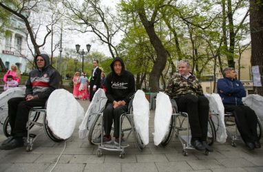 «Инвалид — не инвалид. Люди так не делятся!»: инклюзивный концерт провели во Владивостоке