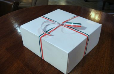 JoxBox сюрприз в коробке – обман или стоящий подарок?