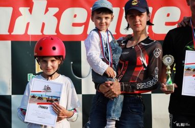 Мотогонщица из Владивостока удивила участников престижных соревнований RSBK
