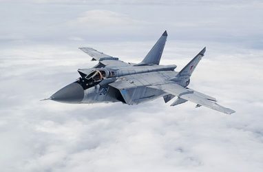 Истребители ТОФ более десяти раз сопроводили российские стратегические и дальние самолёты в 2020 году