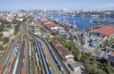 В припортовой станции Владивосток за счёт угля установили новый рекорд обработки вагонов