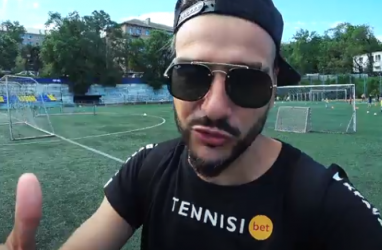 Видео Евгения «Красавы» Савина о футбольном клубе «Луч» собрало уже почти полмиллиона просмотров