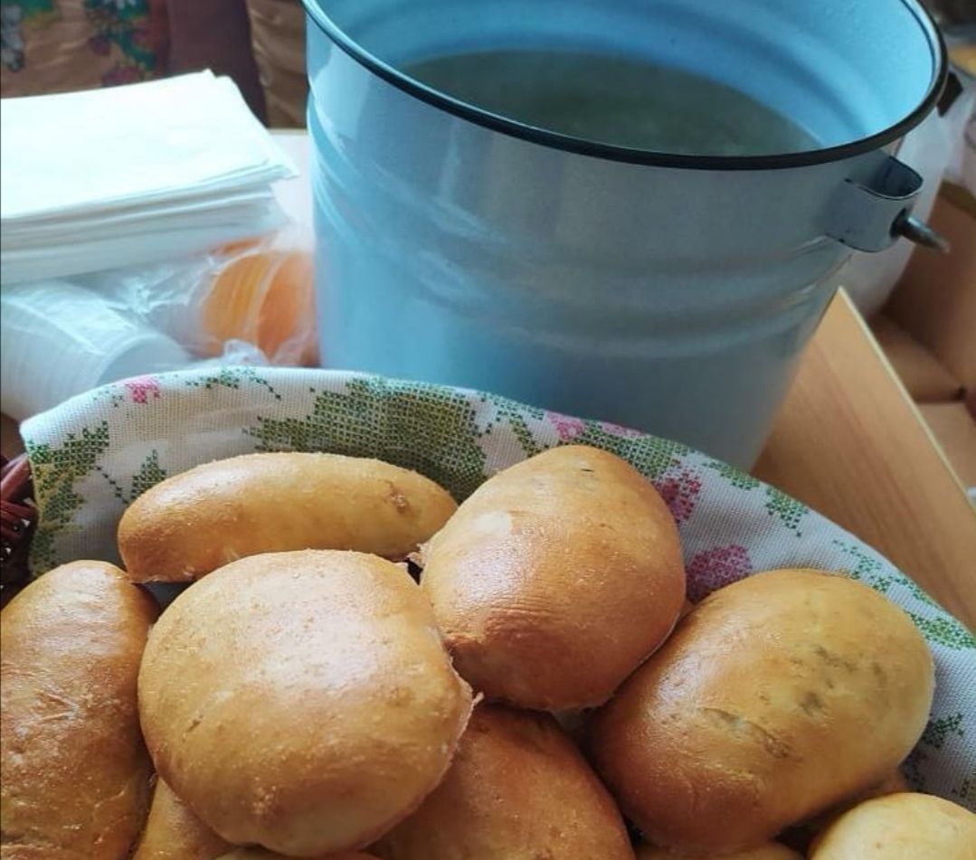 «Напекла пирожков, сварила бульон»: жители Владивостока бесплатно помогают друг другу