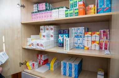 HH: фармацевтам в Приморье предлагают 80460 рублей в месяц