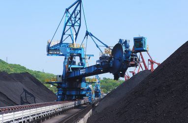 Нарушения выявили при перевалке угля в одном из портов Приморья