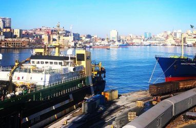 Перевалка в порту Владивосток в январе-апреле 2021 года выросла на 31,5%