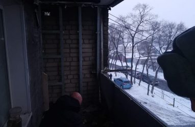 В Приморье дети взорвали балкон