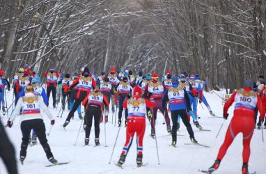 Лыжный марафон «Сихотэ-Алинь» в Приморье собрал сотни участников — фото