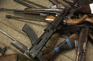 Полиция предложила приморцам за деньги сдать незаконное оружие и боеприпасы