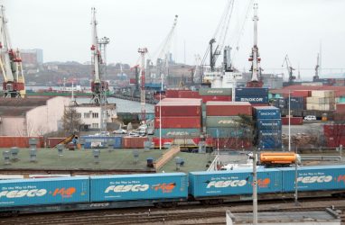 Владивостокский морской торговый порт обманули на крупную сумму