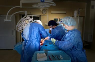 Во Владивостоке пациентке радикально удалили опухоль с сохранением груди