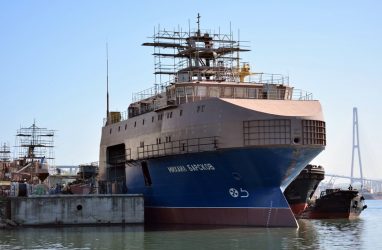 Морские танкеры для ВМФ продолжают строить во Владивостоке