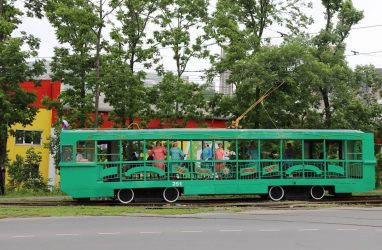 Необычный трамвай выпустили на линию во Владивостоке в День города
