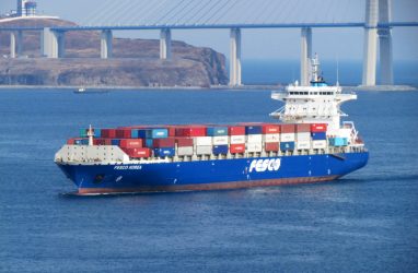 Заторы в портах Приморья продлятся до февраля — Maersk