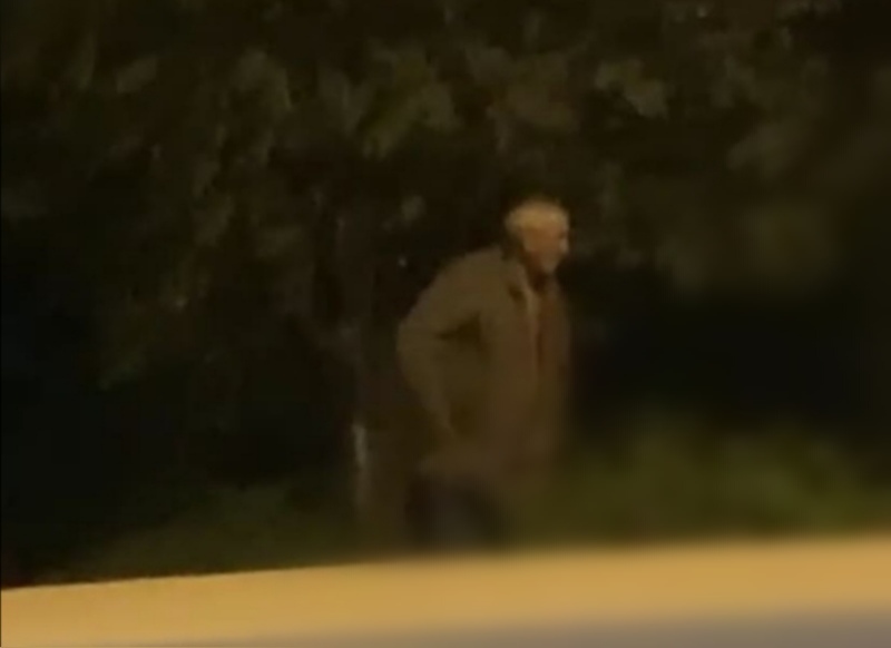 «Показывает прохожим свой орган»: пожилой мужчина пугает жителей Владивостока