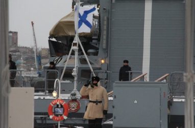 Сразу девятерых офицеров осудили в Приморье за хищение топлива