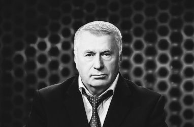 «Он создал первую в СССР оппозиционную партию»: ЛДПР — о смерти Жириновского