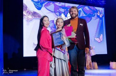 Студентка из Бурятии выиграла титул «Мисс Азия ДВФУ — 2022»