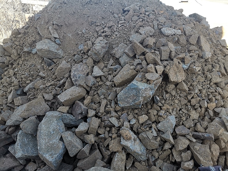 Грунт со строек Владивостока потребовался для пересыпки мусорного полигона