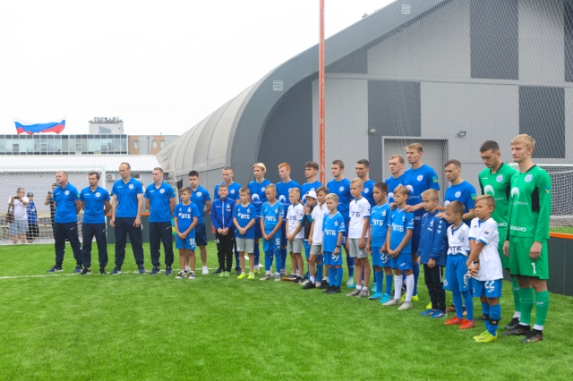 Центр уличного футбола появился во Владивостоке — фото