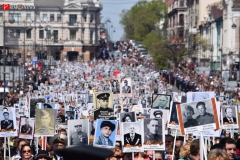 <strong>"Бессмертный полк" прошёл по улицам Владивостока</strong>