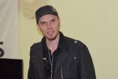 <strong>Видеоблогер Евгений Юров</strong>