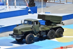 <strong>Зрителям демонстрировали военную технику</strong>