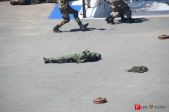 <strong>Действия сил специального назначения, бойцов 42-ого морского разведывательного пункта (остров Русский), по-традиции также вошли в программу праздника</strong>