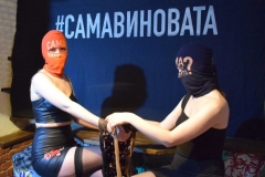 <strong>Очередная "квартирная" выставка Владивостокской школы современного искусства прошла под названием "Вместе"</strong>