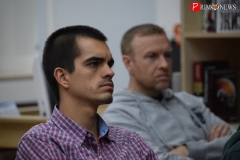 <strong>После лекции у пришедших возникли вопросы, на которые ведущие лекции подробно ответили</strong>