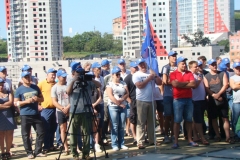 <strong>На митинг прибыли журналисты</strong>