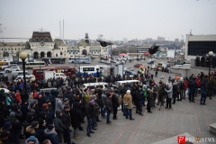 <strong>Несмотря на мороз многие пришли на собрание с детьми</strong>