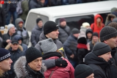 <strong>На собрании выступило больше десяти человек</strong>