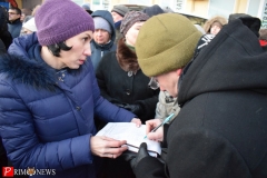 На собрании записывали всех пришедших